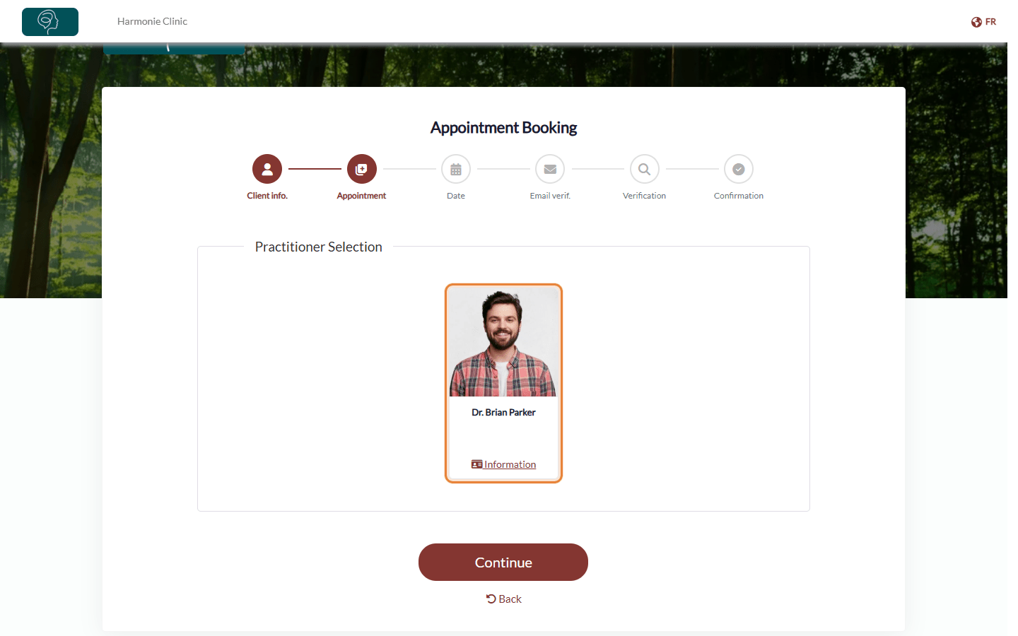 Booking page opened from a practitioner's link: only this practitioner is offered