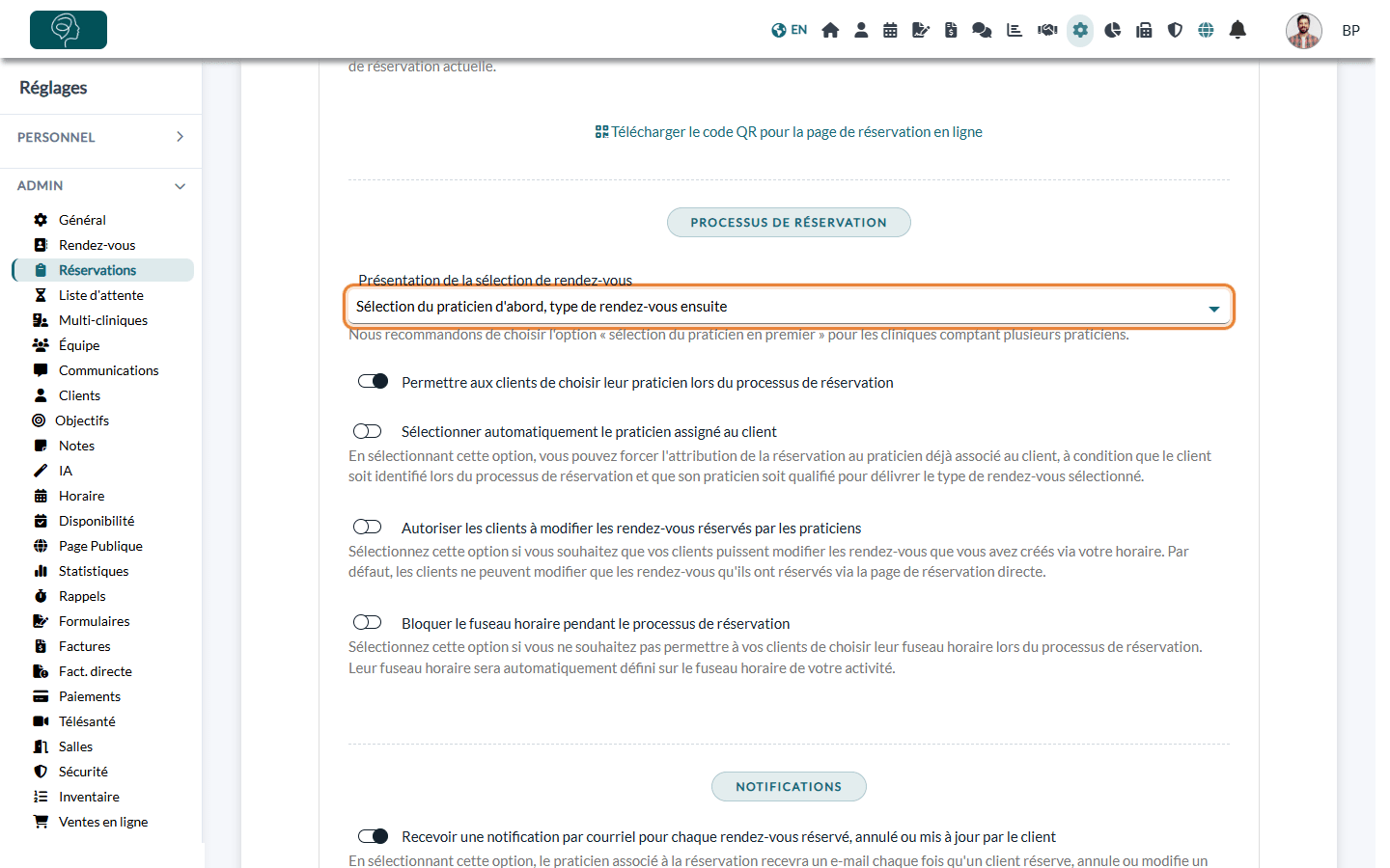 Présentation de la sélection de rendez-vous réglée sur Sélection du praticien d'abord