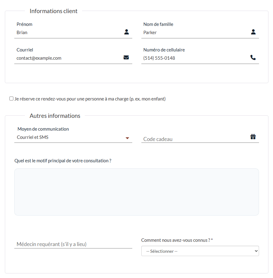 Première étape de la page de réservation avec la question personnalisée et les champs clients supplémentaires