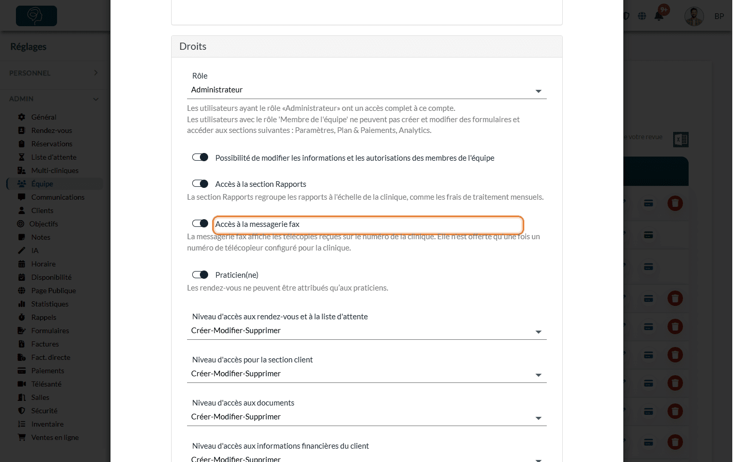 Option Accès à la messagerie fax dans la section Droits d'un membre de l'équipe