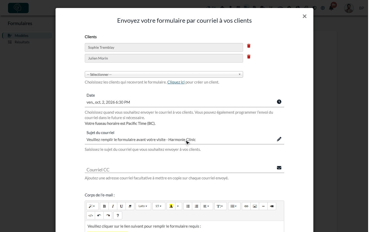 Fenêtre Envoyez votre formulaire par courriel à vos clients avec deux clients choisis