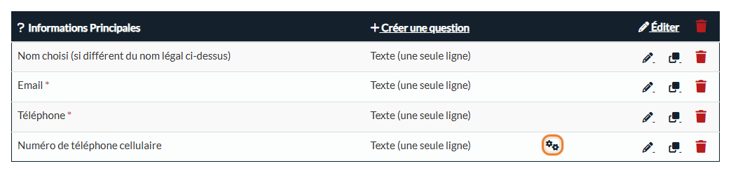 Icône d'engrenages sur une question associée à un champ du dossier client