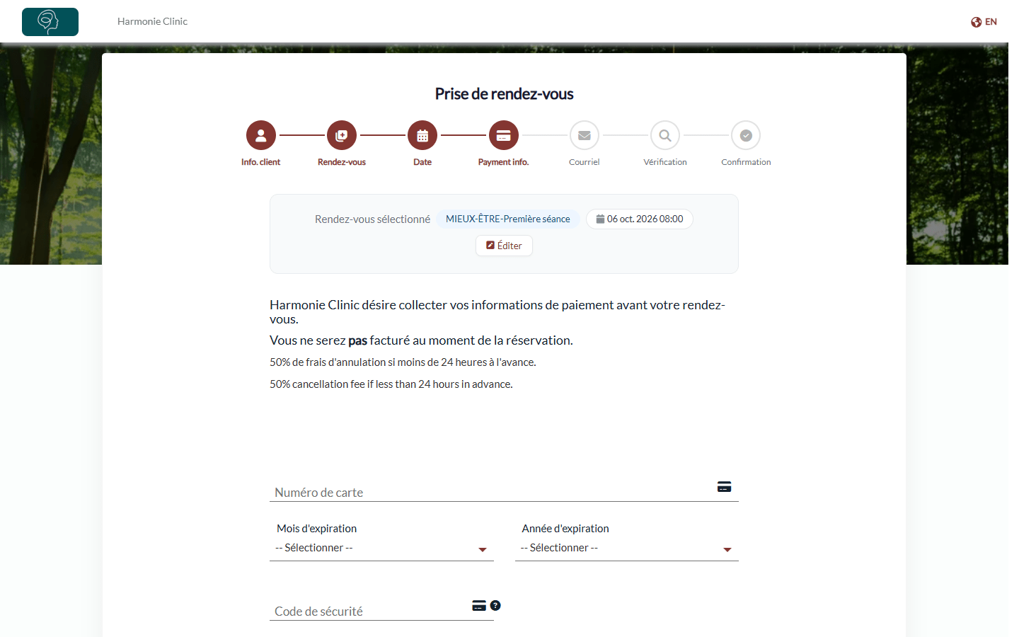 Étape de paiement de la page de réservation en ligne, où le client saisit une carte