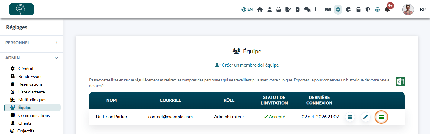 Icône verte de carte bancaire d'un praticien dont le compte bancaire est validé, dans Réglages > Équipe
