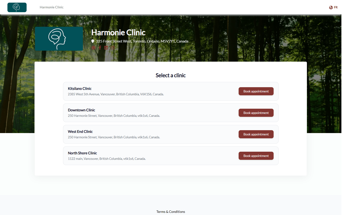 Booking page of a practice showing its logo, its name and buttons in its theme color