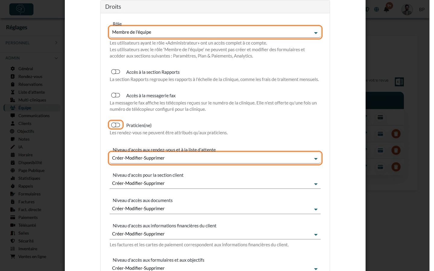 Section Droits avec le rôle Membre de l'équipe, Praticien(ne) désactivé et Créer-Modifier-Supprimer pour les rendez-vous